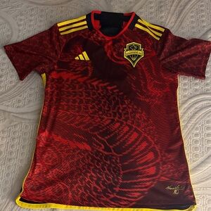 Seattle Sounders 23/24 Bruce Lee Kit